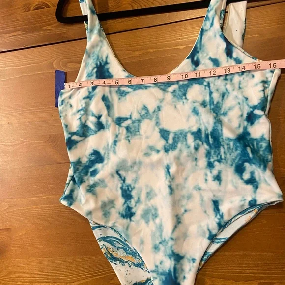 Zaful Blue and White Marble One Piece Swimsuit - Picture 7 of 7